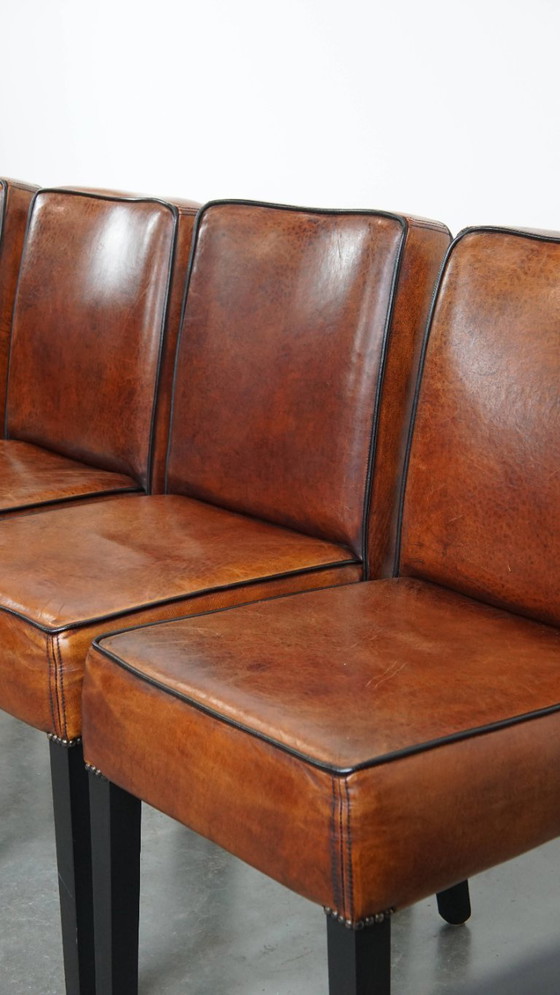 Image 1 of 4 x Comoda sedia da pranzo in pelle di pecora