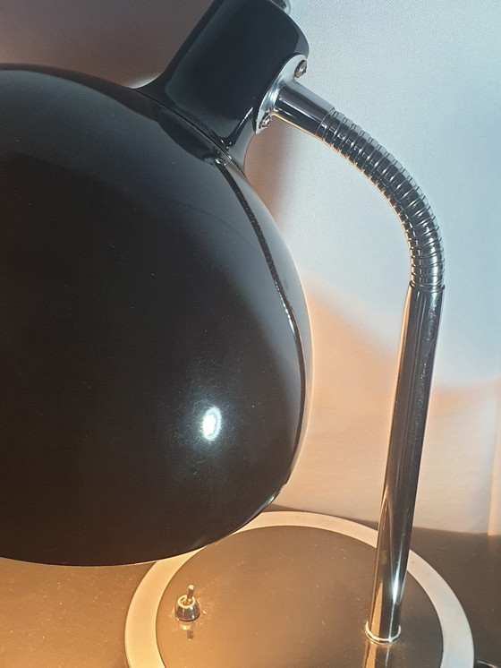 Image 1 of Bella lampada da tavolo degli anni '70