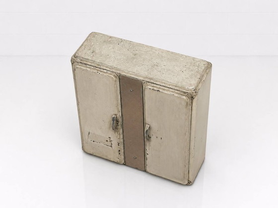 Image 1 of Vintage Franse metalen medicijnkast, jaren 1940