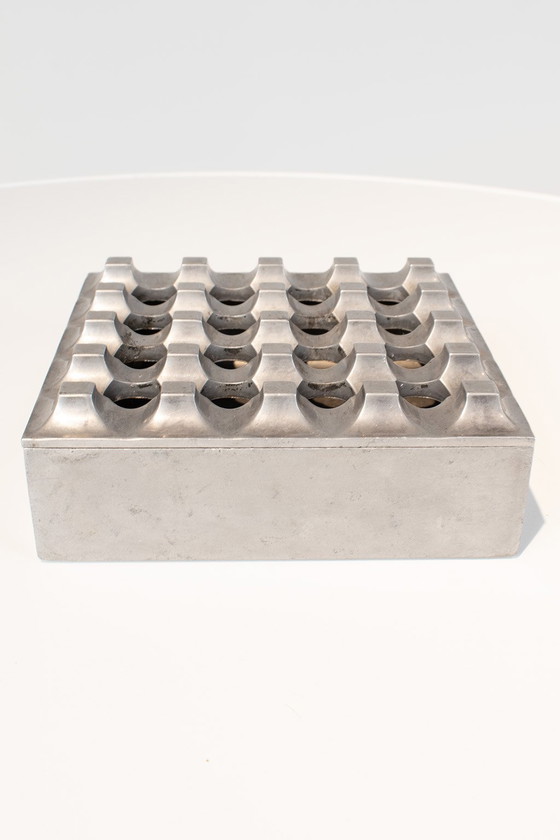 Image 1 of Ashtray Ultima 15