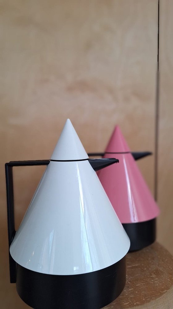 Image 1 of Vintage Emsa pink and black thermos in Memphis style in very good condition