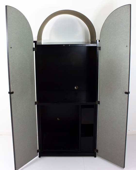 Image 1 of Dressoir in Memphis-stijl