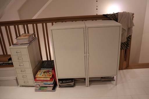 2x combinazione di contenitori IKEA HÄLLAN con ante