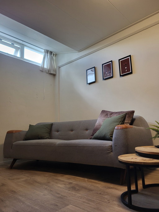 Montèl Canapé design | Gris avec touches de cuir | 3 places | €400