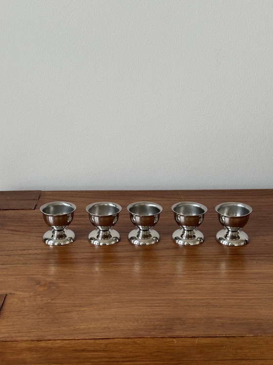 Image 1 of RVs eierdopjes