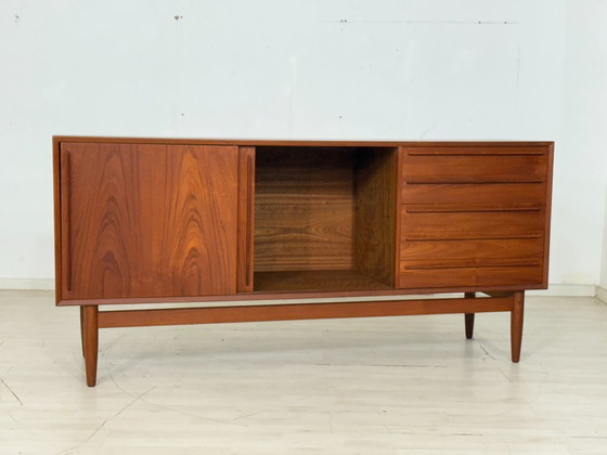 Image 1 of Deens teakhouten dressoir van HP Hansen – Woonkamerkast in mid-century stijl uit de jaren 60
