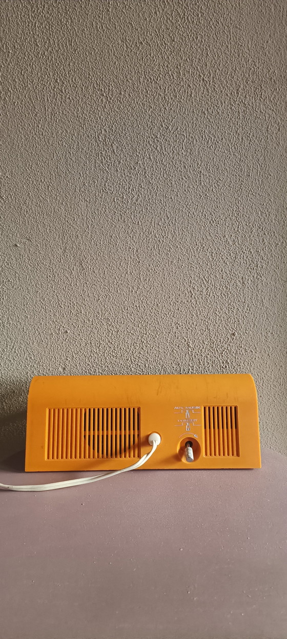 Image 1 of Radio-réveil vintage Nordmende – Double cadran – Style futuriste – Années 60/70