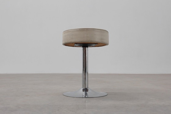 Image 1 of Vintage Mid-Century Design Stool in Chrome with White Leather Seat, 1970s