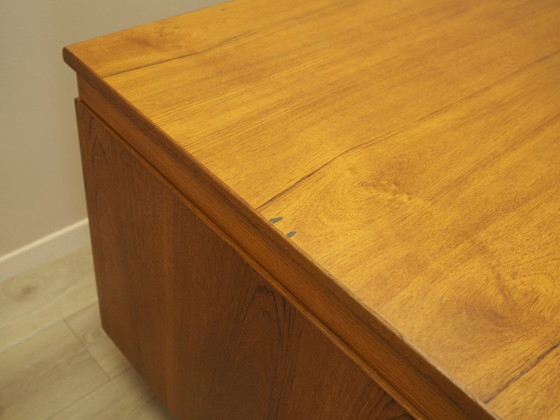 Executive Schreibtisch mit neun Schubladen und ausziehbarer Oberfläche, Teakfurnier, Nipu, Dänemark, 1970er (photo 13 of 21)