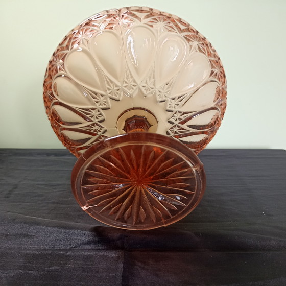 Image 1 of Beautiful Vintage Pink Depression Glass Bowl on a Foot