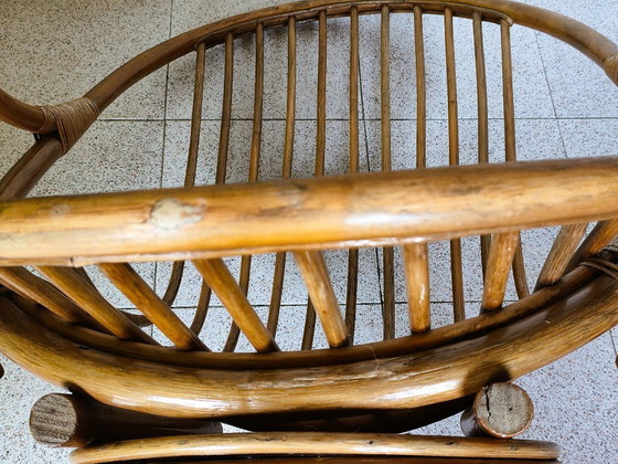 Image 1 of Poltrona girevole vintage in rattan