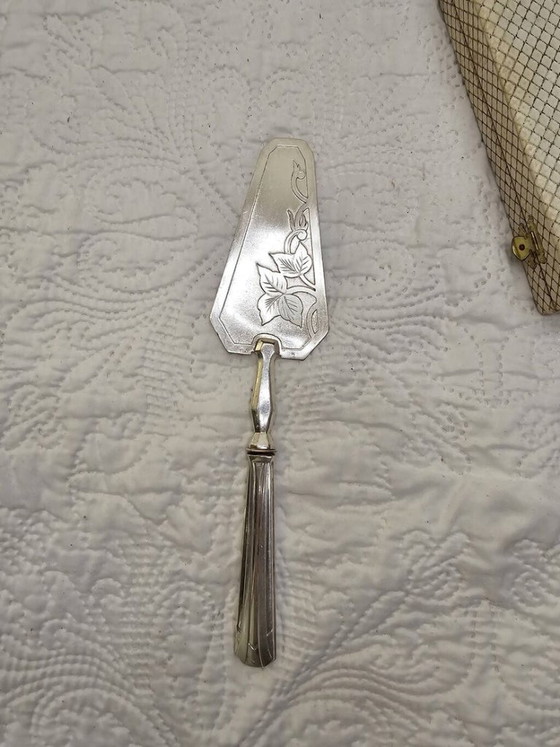 Art Deco Silver-Plated Metal Pie Server – Table accessories (photo 4 of 5)