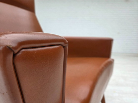 Image 1 of Poltrona danese con schienale alto, anni '70, di Vejen Polstermøbelfabrik, condizioni originali.