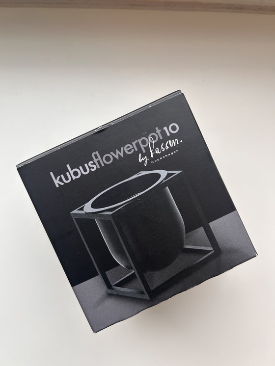 Image 1 of Audo Copenhagen Kubus Blumentopf