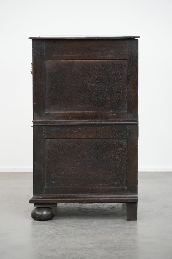 Image 1 of Rare English antique 2-door cabinet from the early 18th century with ball feet