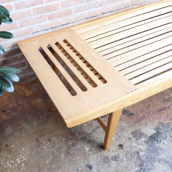 Image 1 of Lit de jour vintage en bois de frêne clair Holma swissb lit 1 personne