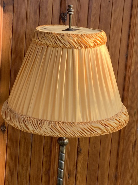 Lampada da terra Art Déco in metallo con paralume in tessuto, anni '50 – Lampade da terra, Art Deco (photo 6 of 6)