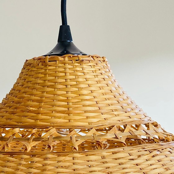 Image 1 of Lampada a sospensione vintage in rattan molto grande