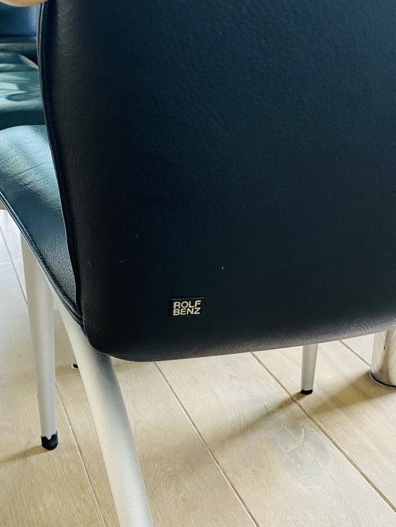 Image 1 of 6 Rolf Benz serie 7000 eetkamerstoelen 