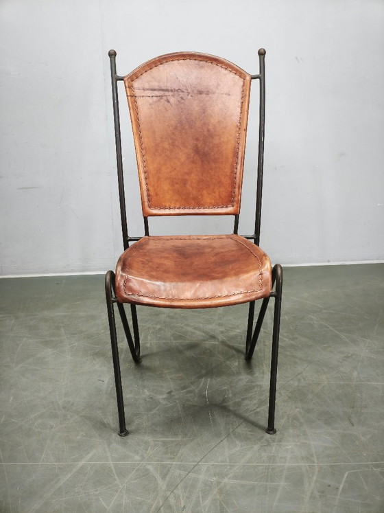 Sedia da pranzo brutalista europea in ferro battuto e pelle cognac, anni '90 – Sedie da pranzo, Metallo (photo 13 of 13)