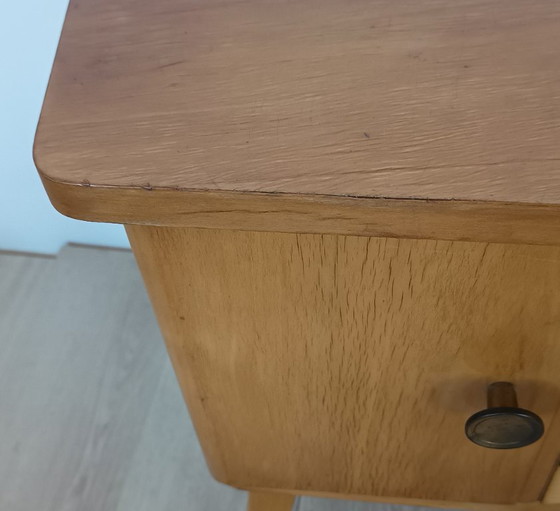 Mini commode JoKo années cinquante – Bois, Laiton (photo 5 of 10)