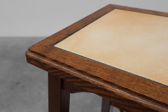 Image 1 of  Pareja de mesas auxiliares rústicas de madera del siglo XX con tapa de cerámica, Francia