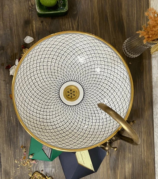 Moroccan fish-scale washbasin with vintage brass rim - hand-painted bathroom sink
