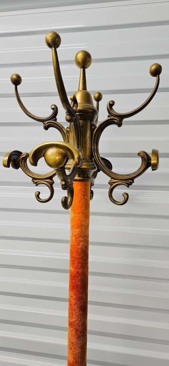 Image 1 of Een Messing Staande Kapstok