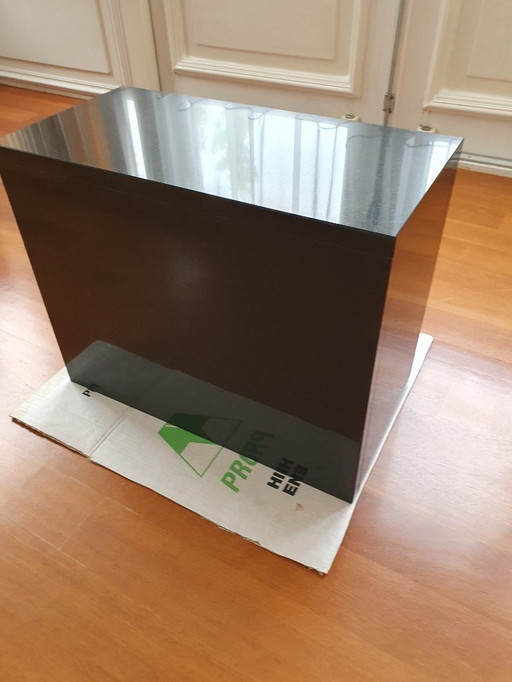 Zoccolo in granito con dimensioni (50 x 25 x 40) [cm]