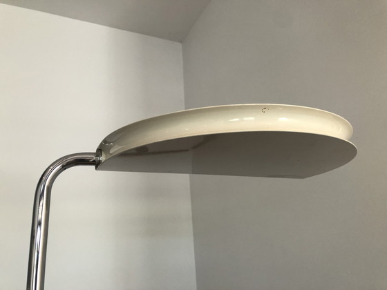 Image 1 of Vintage Mezzaluna vloerlamp BRUNO GECCHELIN 