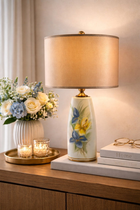 Image 1 of ceramic table lamp with delicate hand-painted floral design