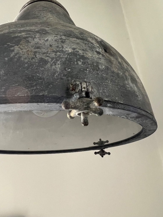 Due lampade a sospensione in stile industriale – Glass (photo 8 of 12)