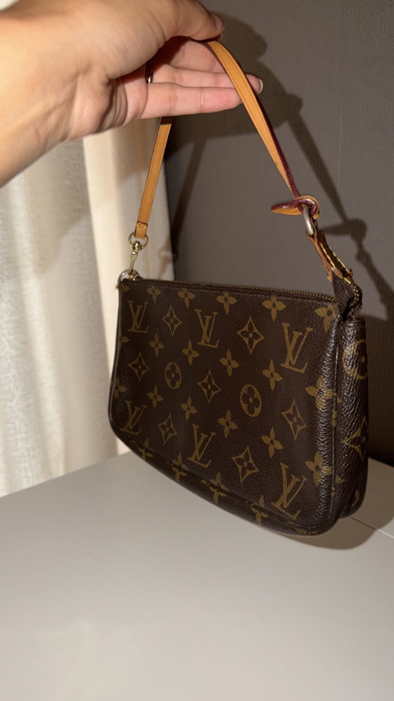 Louis Vuitton Pochette Accessories Monogram – Vintage – Other bags, Nylon (photo 5 of 14)
