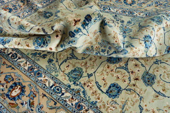 Image 1 of Tapis d'Orient Kashan noué à la main en liège vert pistache - 382 x 298 cm