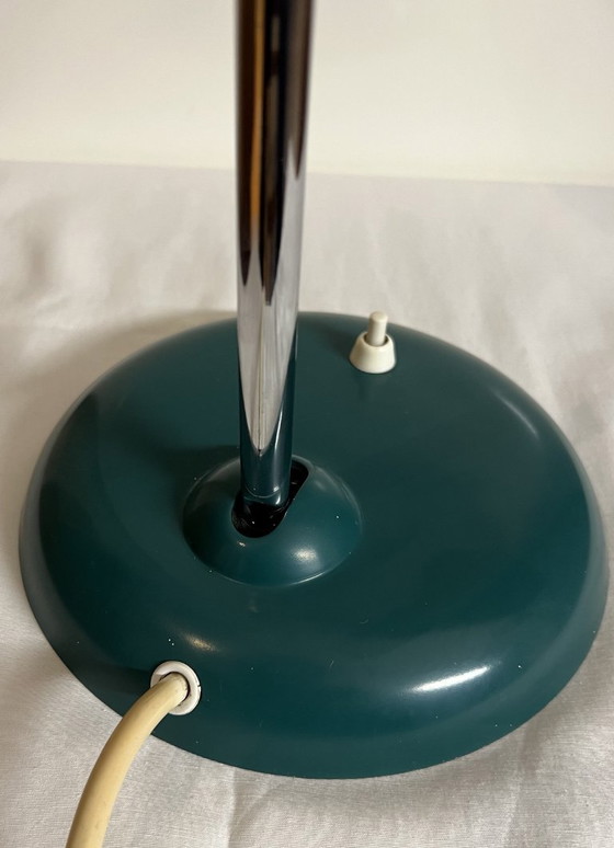Verstellbare Schreibtischlampe Kaiser Idell Modell 6786 „Hexenhut“ Tischleuchte – Seegrün/Petrol (1950er) (photo 8 of 10)