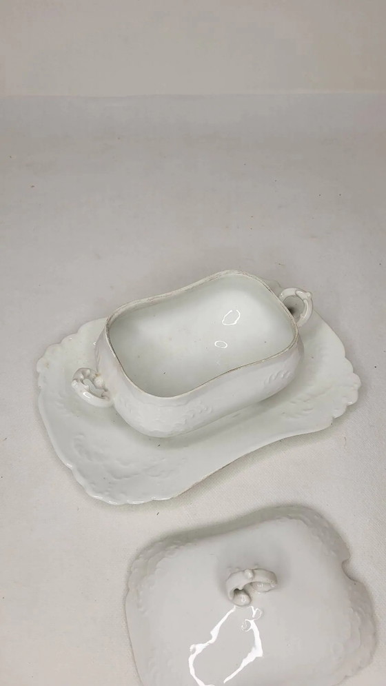 19th century Limoges Pouyat porcelain gravy boat – Crockery (photo 5 of 6)