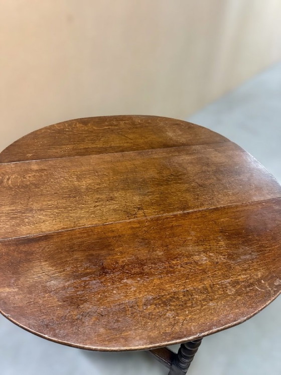Antique English Oak Gateleg Drop-Leaf Table with Barley Twist Legs, 19th Century, Antiek, Dining tables, Wood (photo 3 of 8)