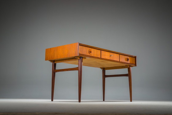 Image 1 of Mid Century Teakholz-Schreibtisch, zugeschrieben Bartels Works, 1960er Jahre