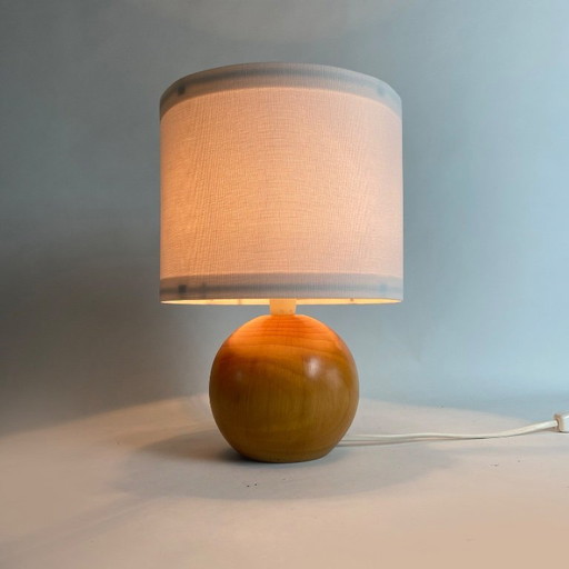 Vintage | 80er Jahre | Runde Kugellampe | Minimalistisch | Massivholz