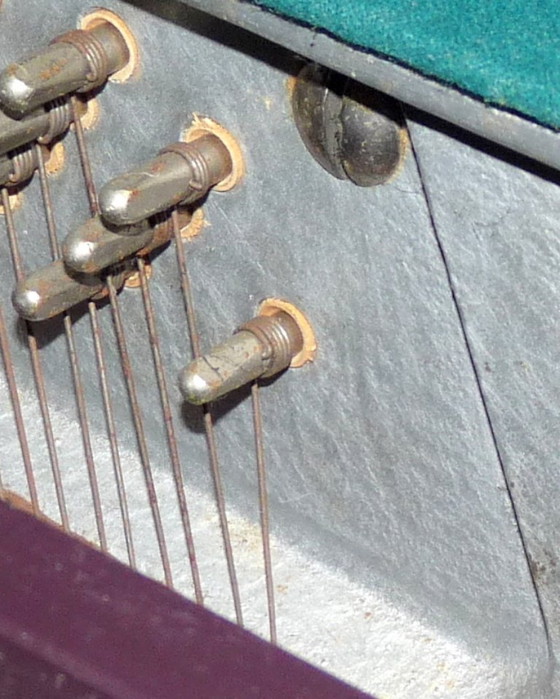 Piano de la marca Alexander Irmbach – Marcoen, Muebles, Metal, Plastic (photo 5 of 5)