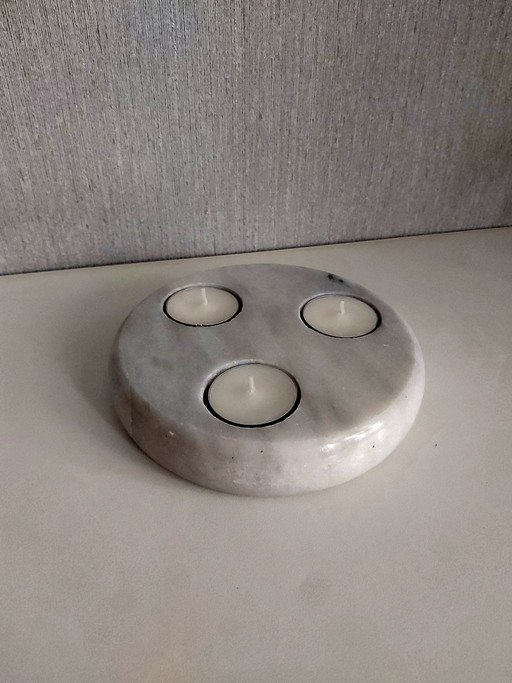 Marble candle holder round