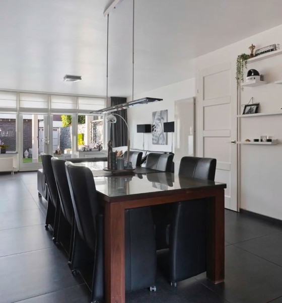 Image 1 of Mesa de comedor de nogal 200x100