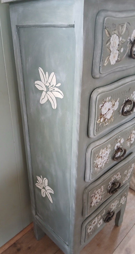 Image 1 of Aufgearbeitete Kommode