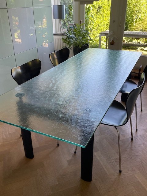 Image 1 of LC 6, Le Corbusier dining table