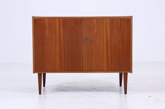 Image 1 of Prachtige vintage teakhouten ladekast jaren 60 | Mid Century kast | Retro houten opbergmeubel #06-60