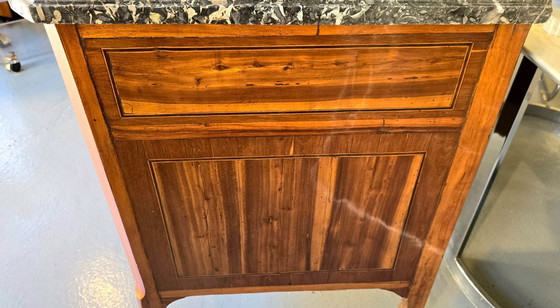 Image 1 of Cómoda del periodo de Transición, mediados del siglo XVIII