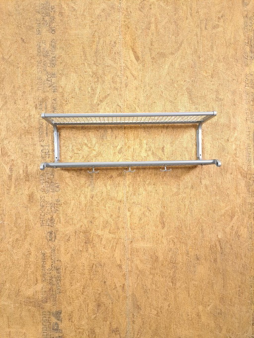 Habo Wandgarderobe mit weißem Netzgewebe, Nr. 12