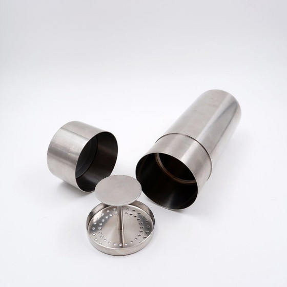 Image 1 of Cocktailshaker "Cylinda" Arne Jacobsen, jaren 1960