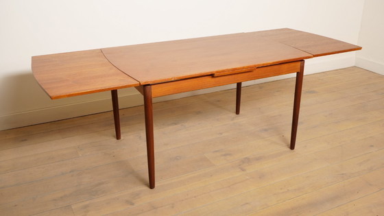 Image 1 of Vintage dining table | Extendable | Teak | Boat model