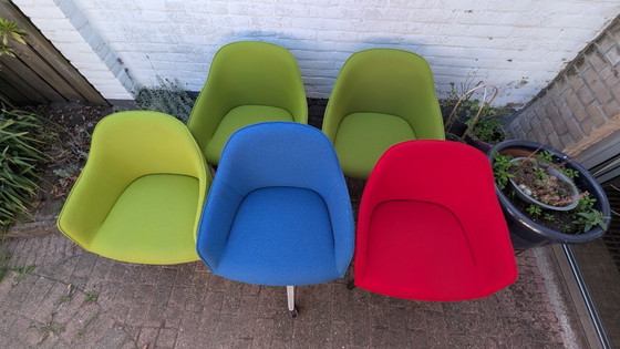 Image 1 of Vitra Softshell Plano Aguacate